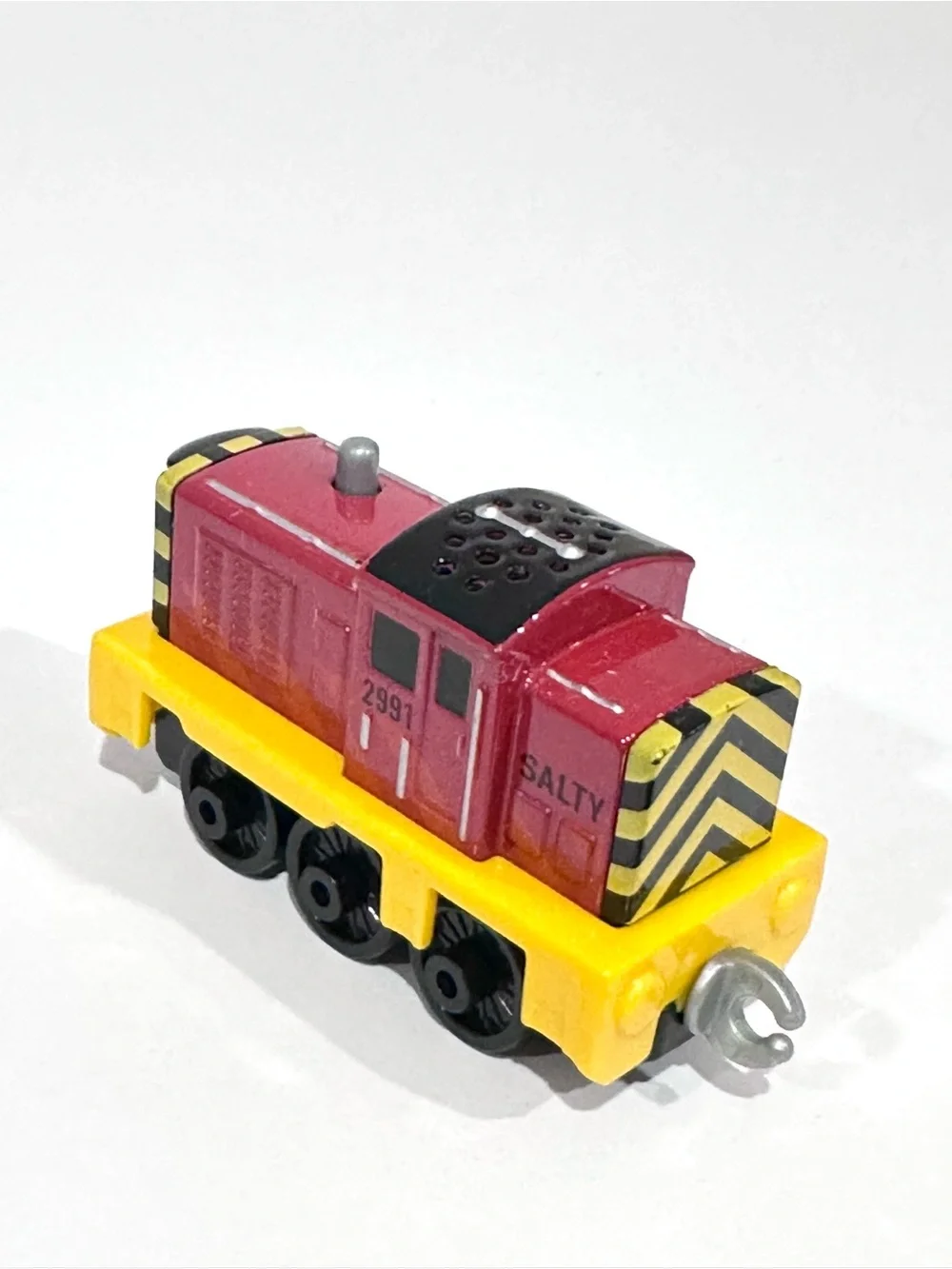 Thomas & Friends Adventures Talking Shark Escape Sharky Diecast